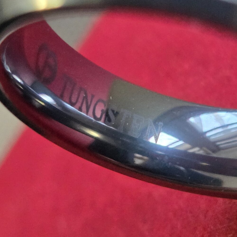 Men's Tungsten ring/wedding band, 6mm, size 10 - Picture 4 of 8